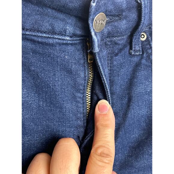 NYDJ Women’s 4 Marilyn Crop Roll Cuff Blue Denim Straight Leg Jeans NWT - Picture 8 of 9